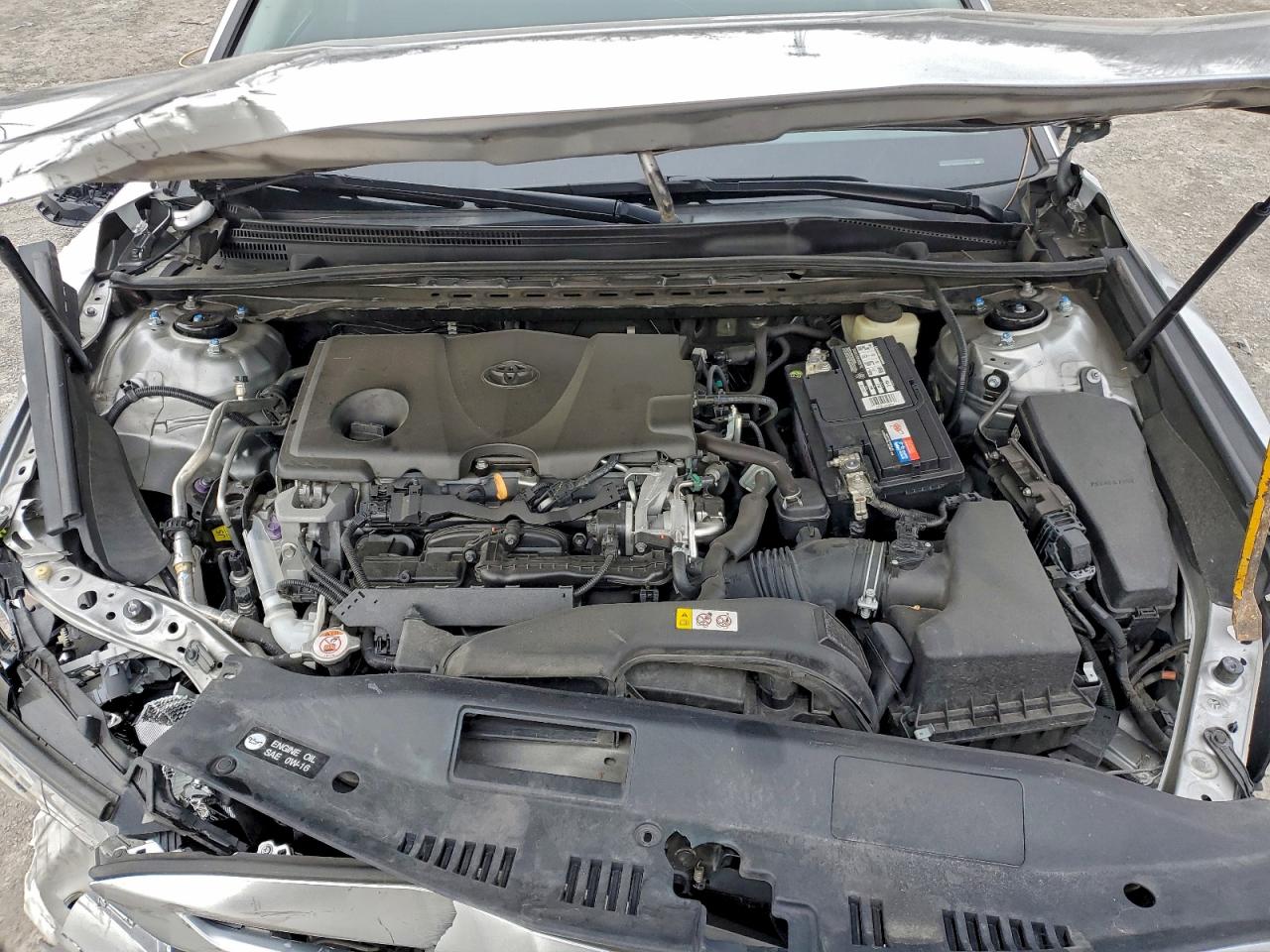 2018 TOYOTA CAMRY L photo 11