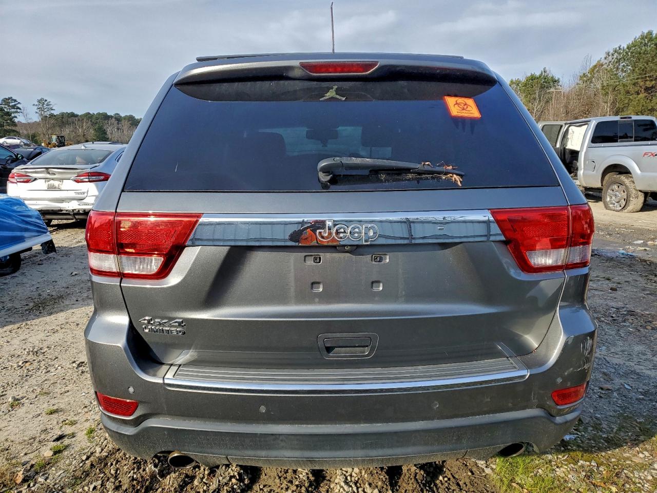 2012 JEEP GRAND CHEROKEE LIMITED photo 11