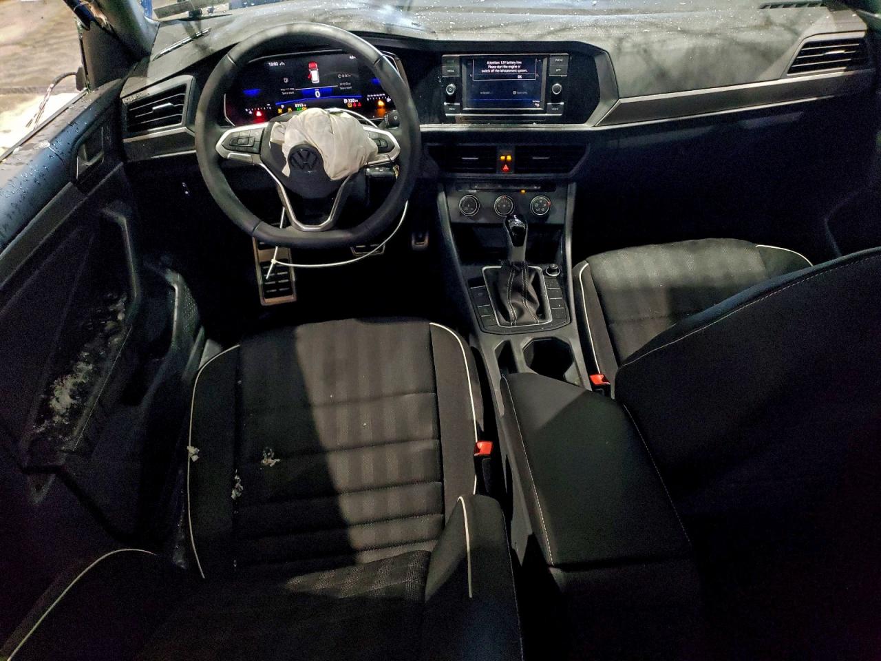 2024 VOLKSWAGEN JETTA SPORT photo 22