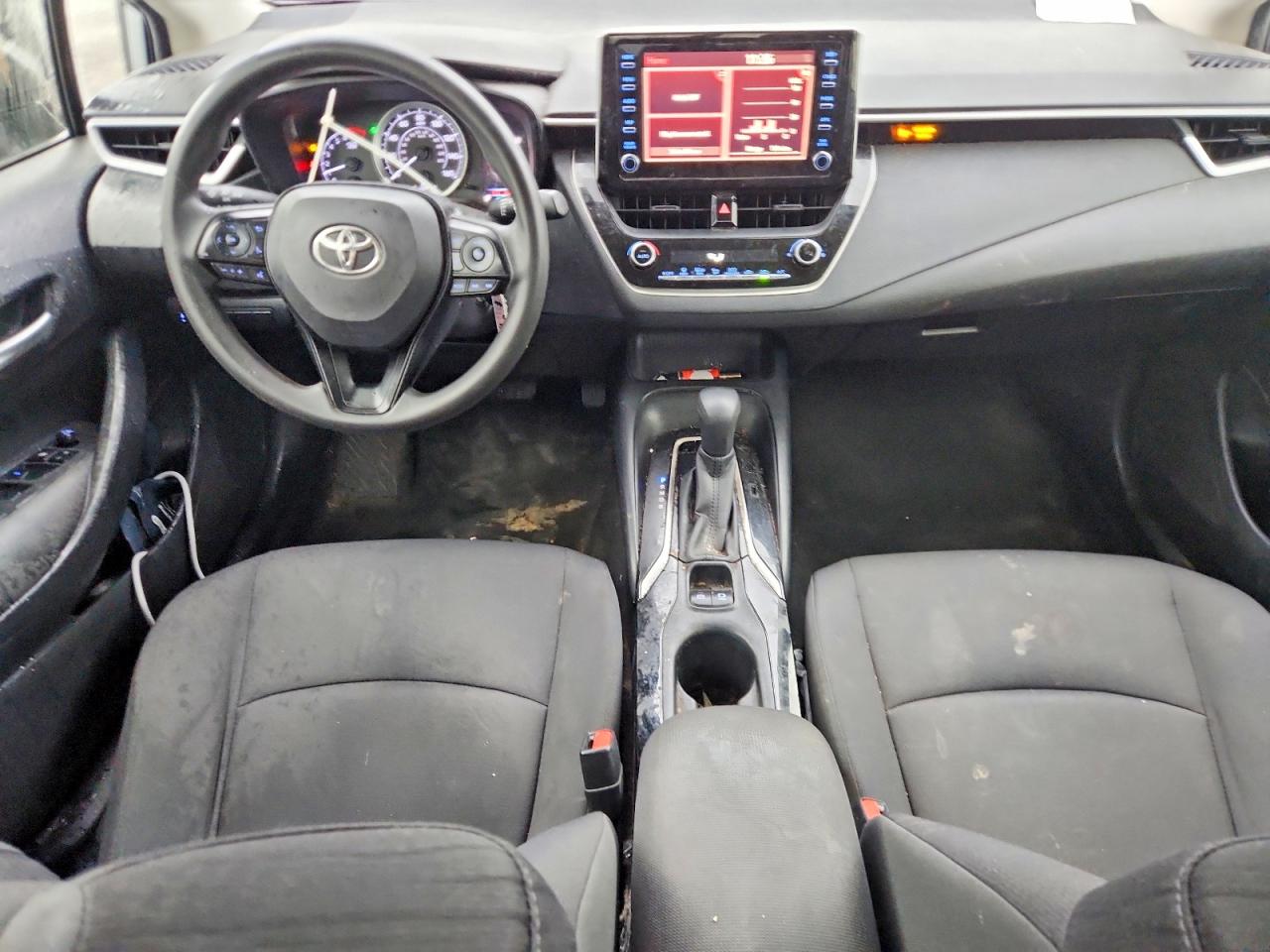2020 TOYOTA COROLLA LE photo 8