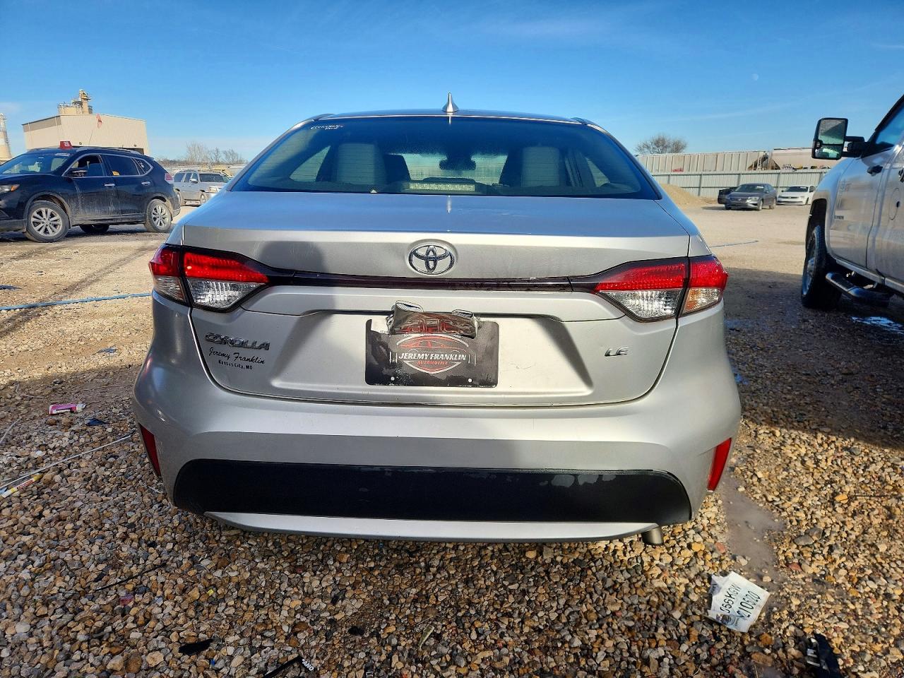 2020 TOYOTA COROLLA LE photo 6