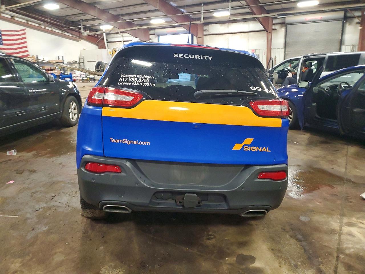 2017 JEEP CHEROKEE LATITUDE photo 6