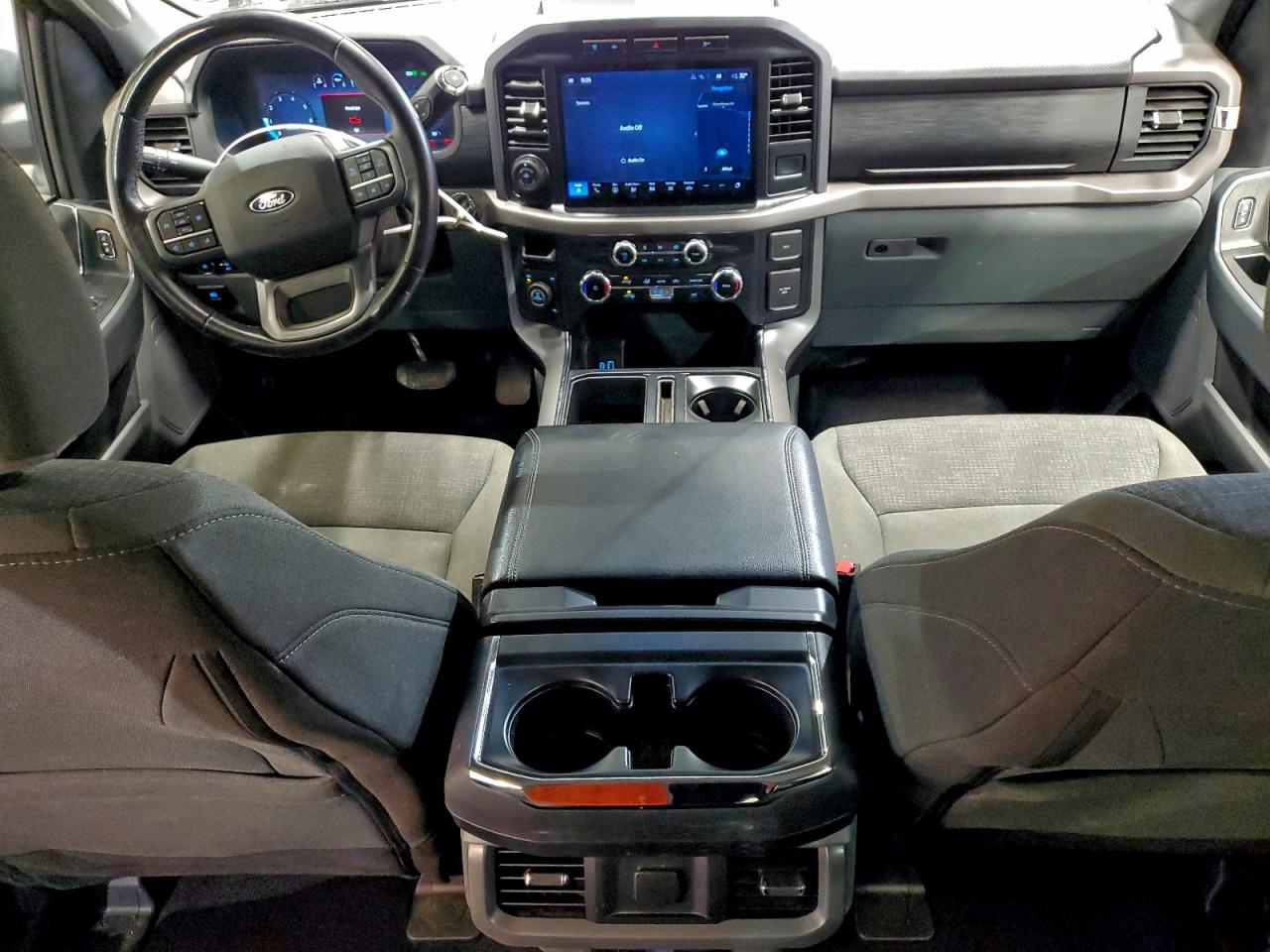 2024 FORD F150 XLT photo 15