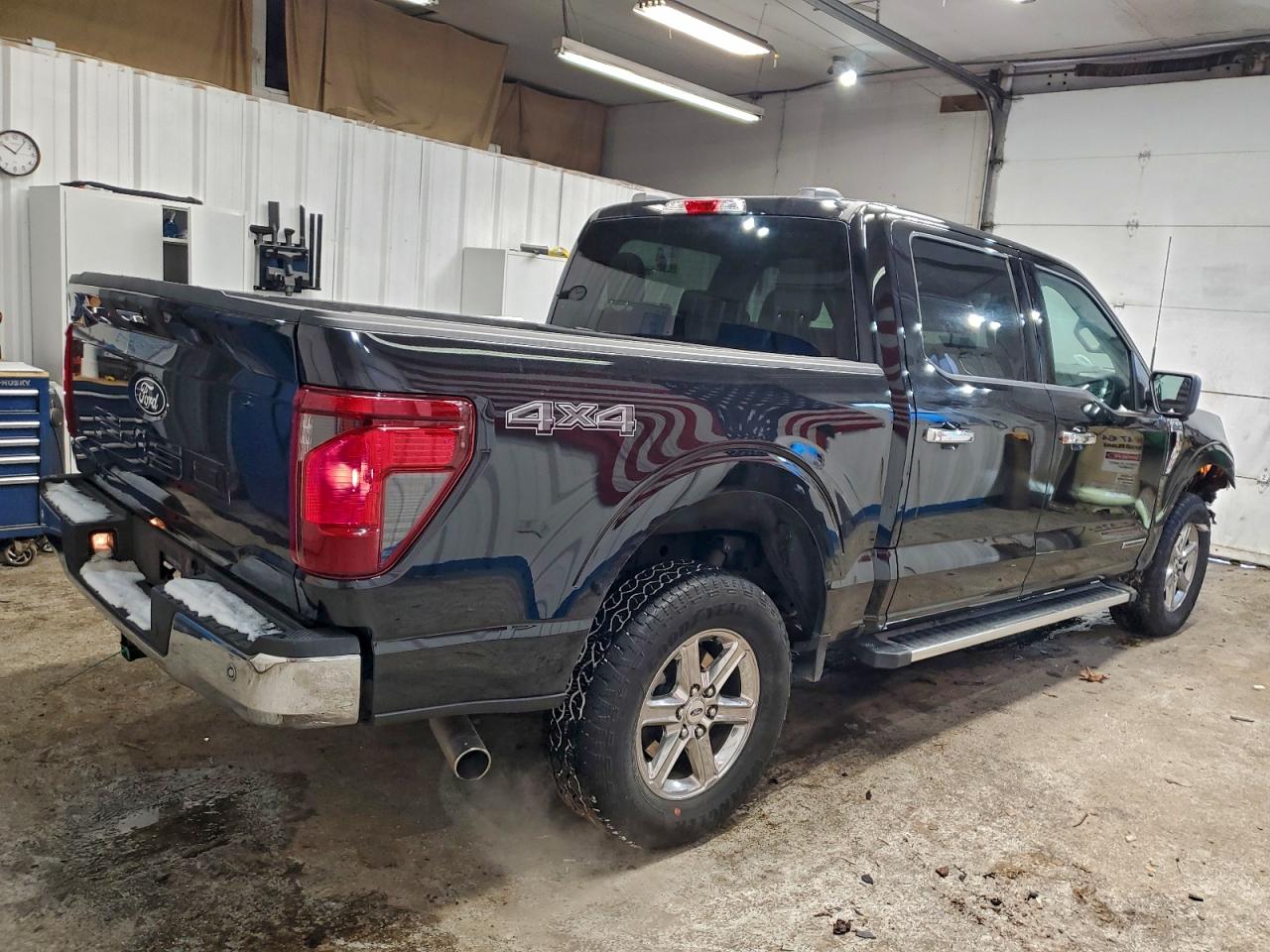 2024 FORD F150 XLT photo 5