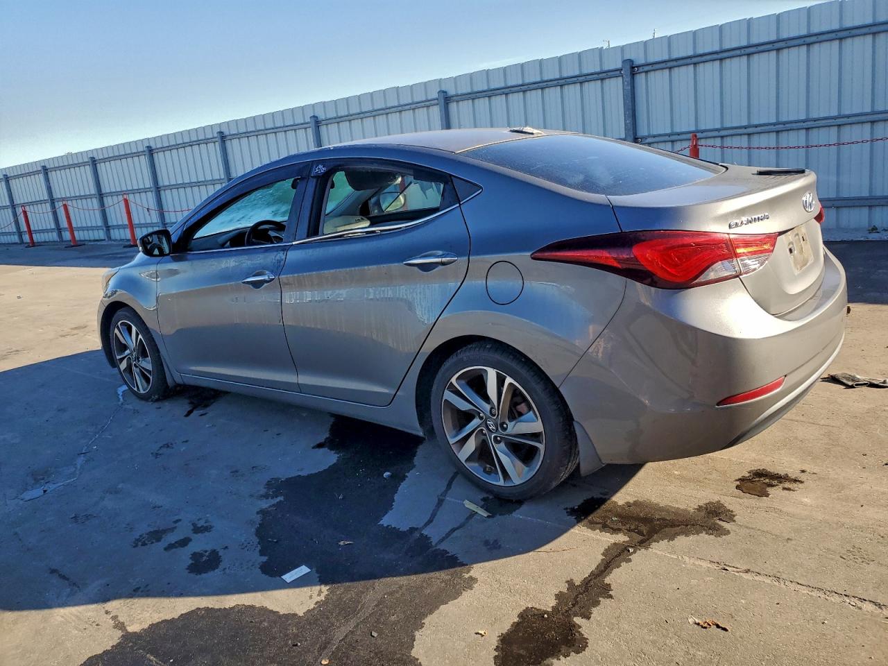 2014 HYUNDAI ELANTRA SE photo 3
