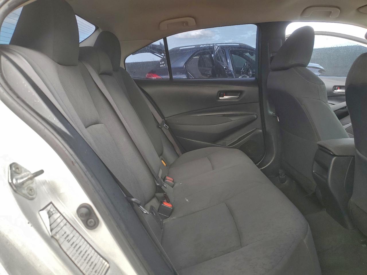 2020 TOYOTA COROLLA LE photo 27