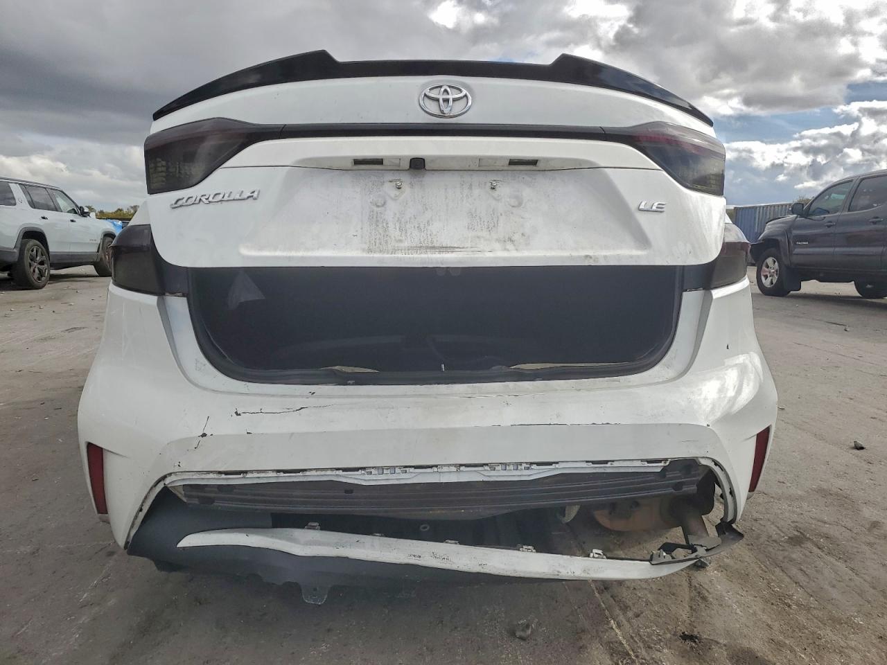 2020 TOYOTA COROLLA LE photo 15