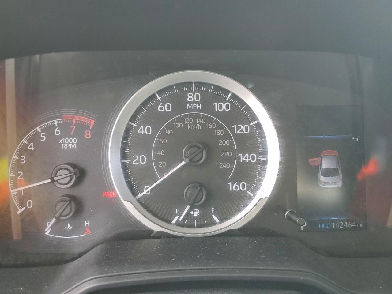 2020 TOYOTA COROLLA LE photo 24