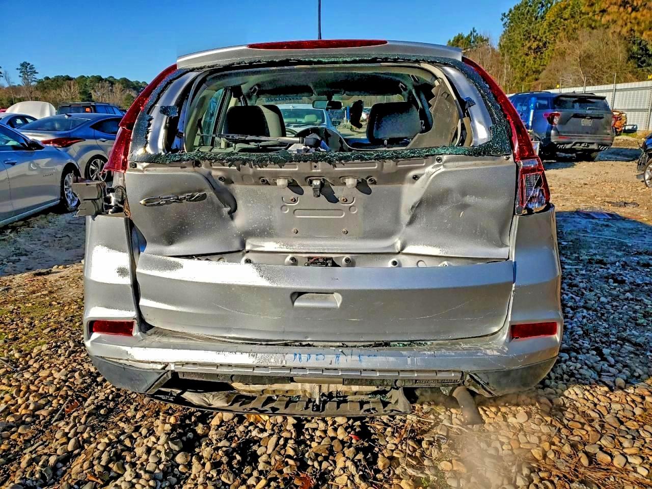 2016 HONDA CR-V LX photo 11