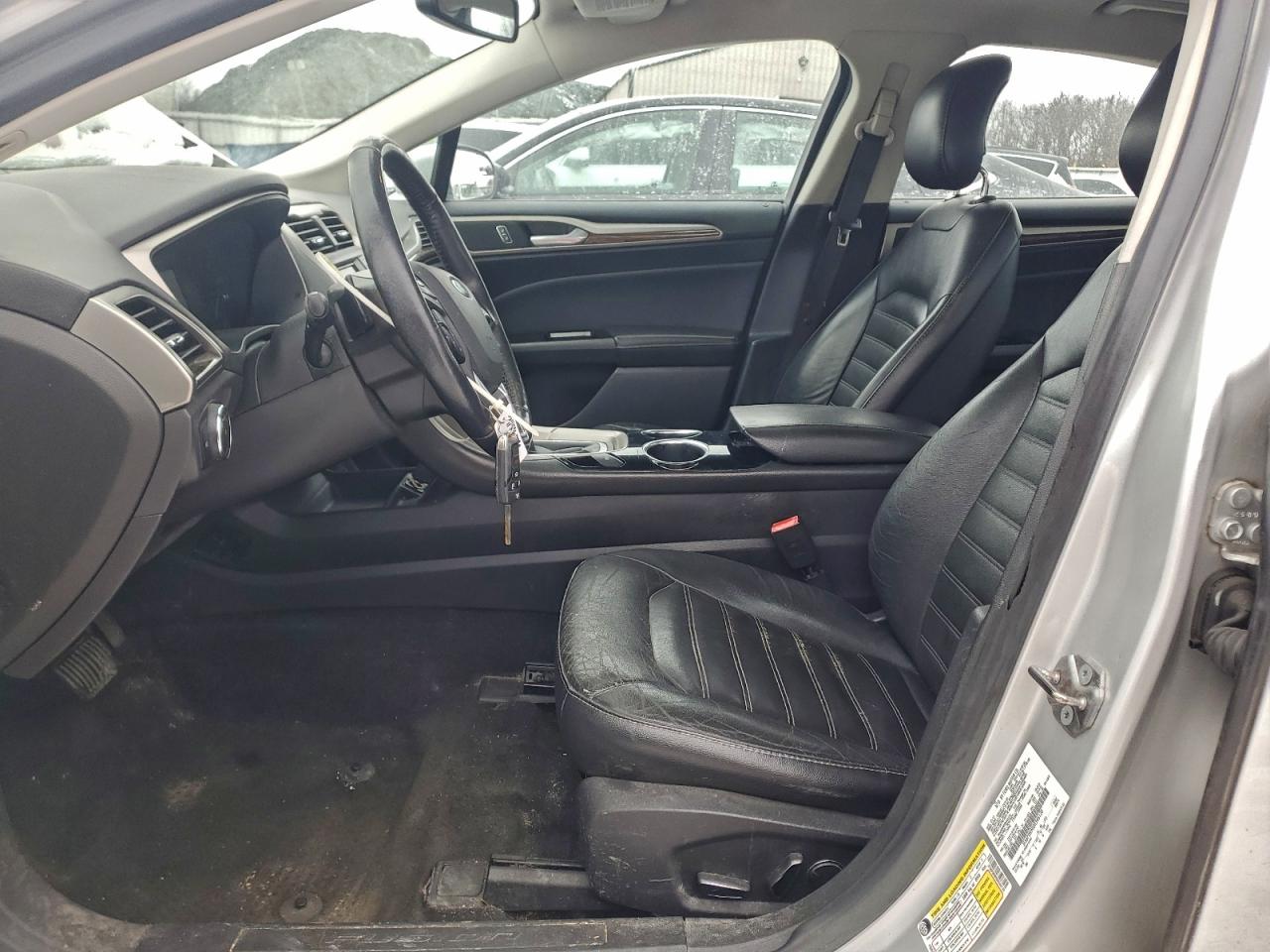 2013 FORD FUSION SE photo 7