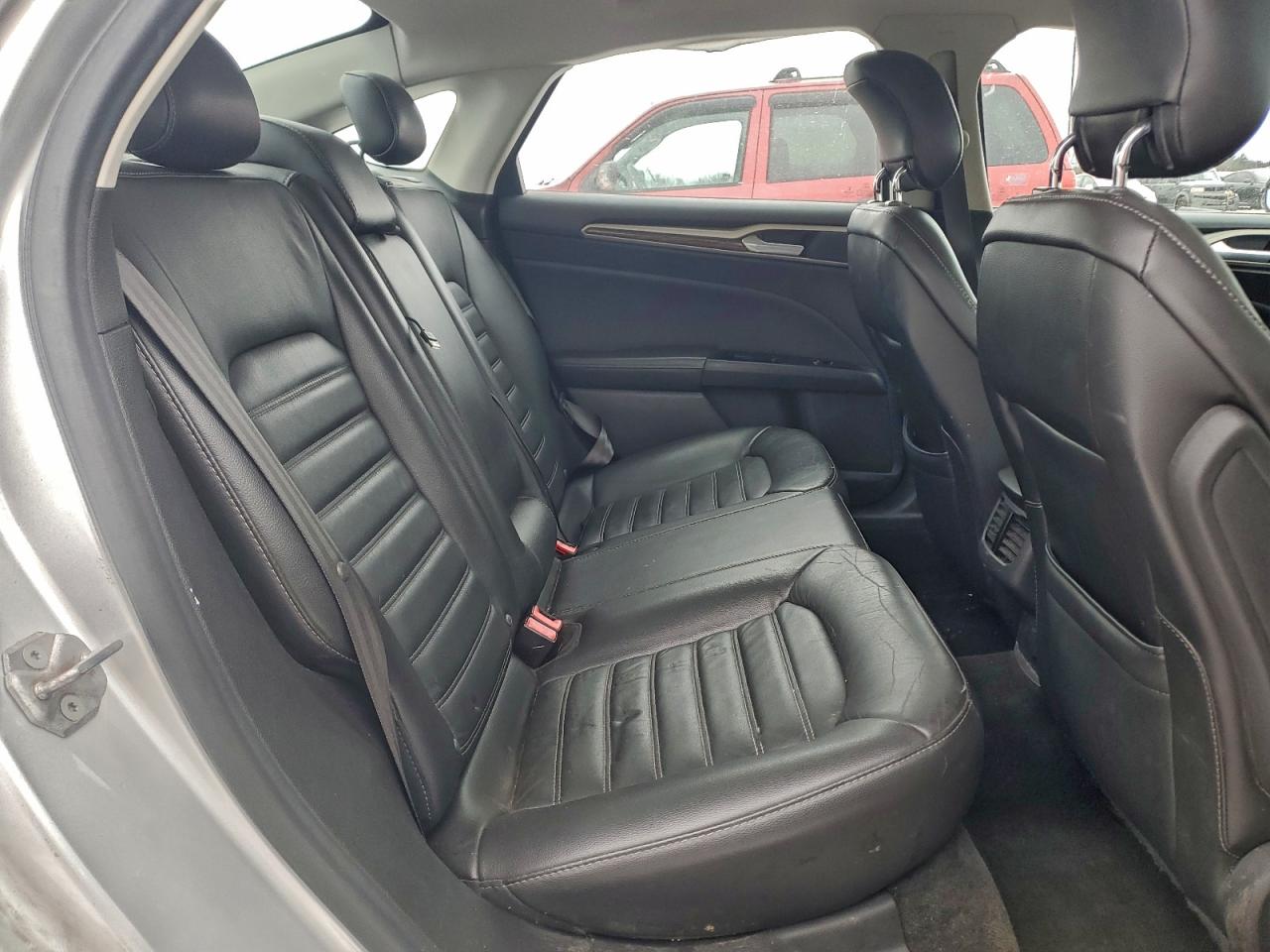 2013 FORD FUSION SE photo 10