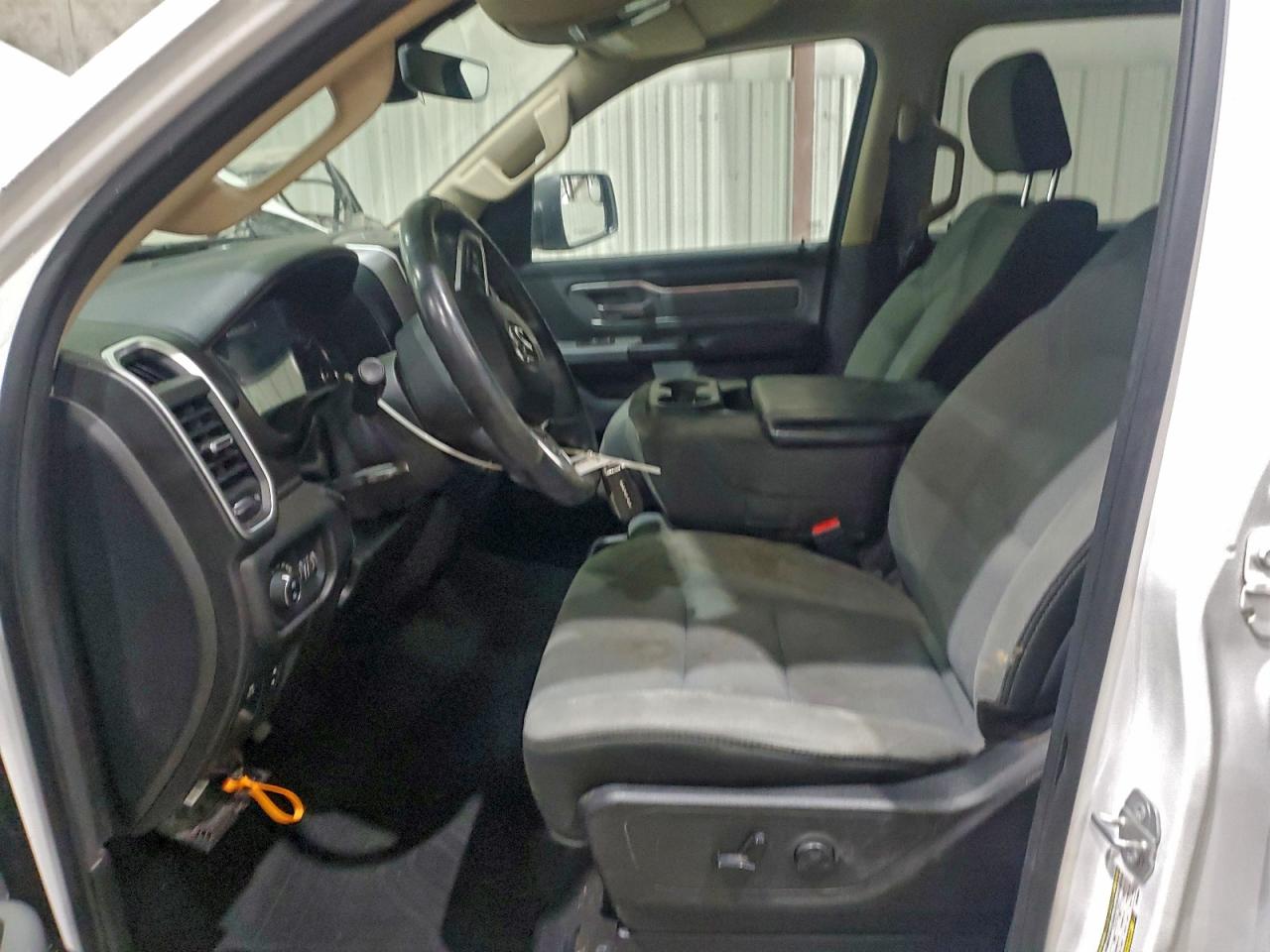 2019 RAM 1500 BIG HORN/LONE STAR photo 7