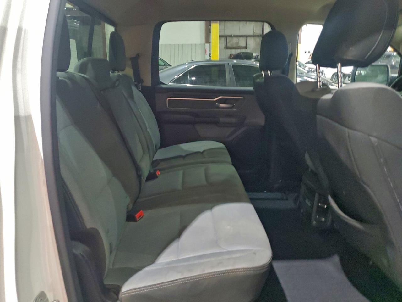 2019 RAM 1500 BIG HORN/LONE STAR photo 10