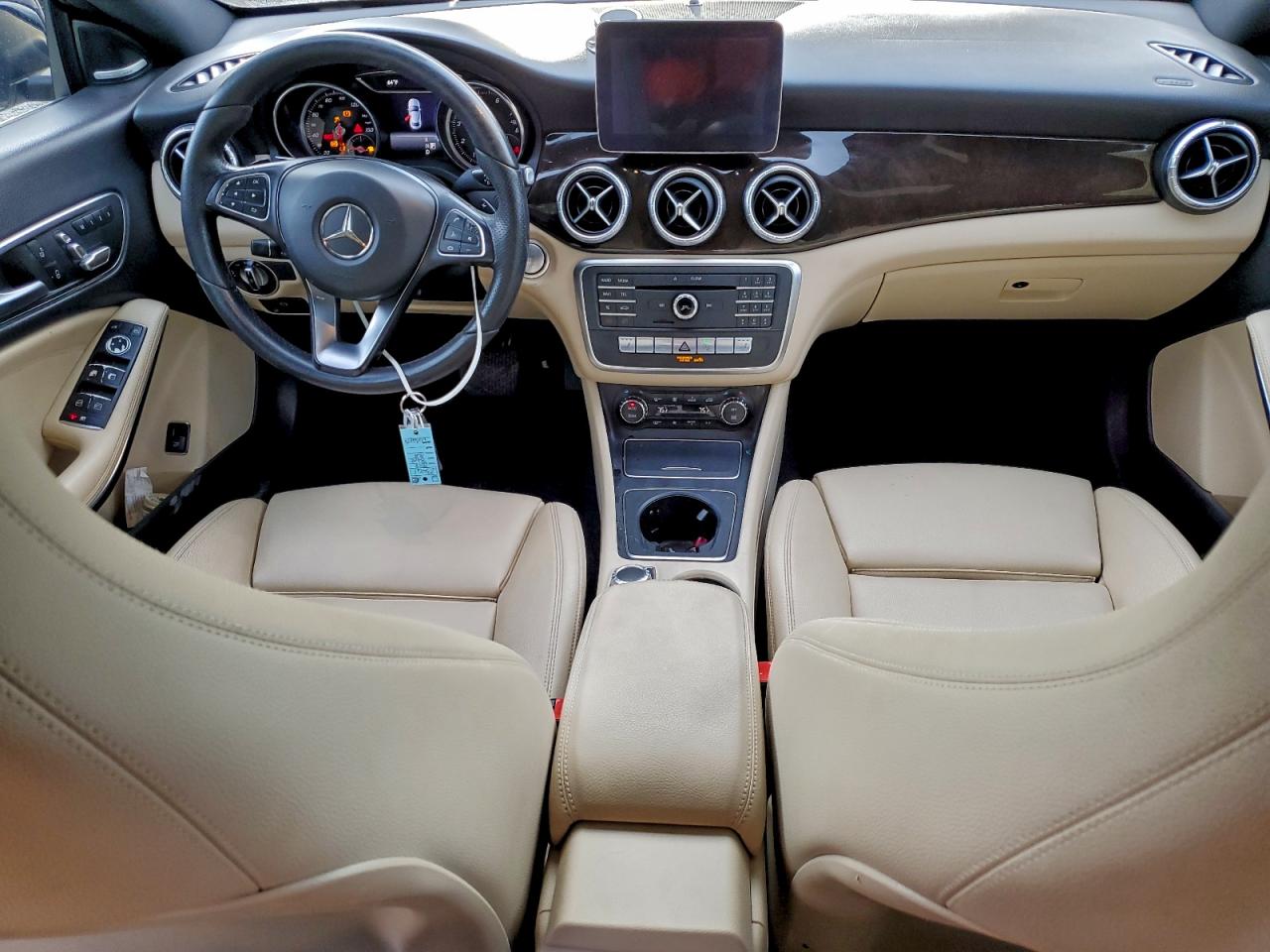 2018 MERCEDES-BENZ CLA 250 4MATIC photo 15