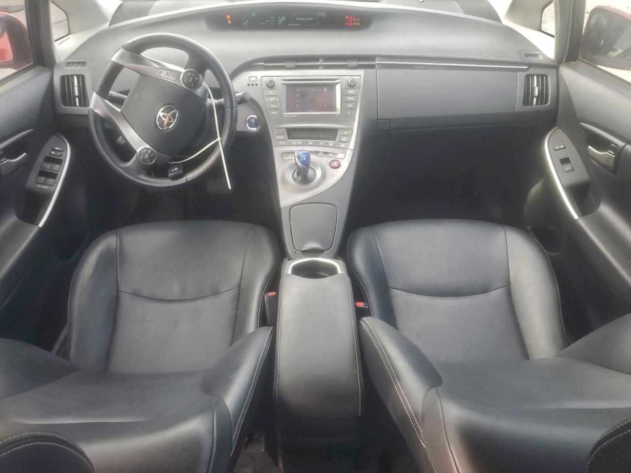 2015 TOYOTA PRIUS PERSONA SERIES photo 8