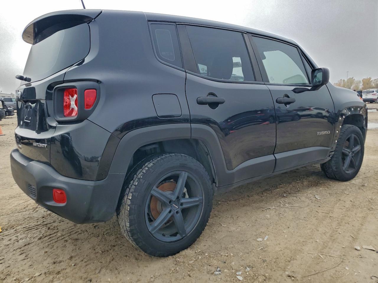 2020 JEEP RENEGADE SPORT photo 3