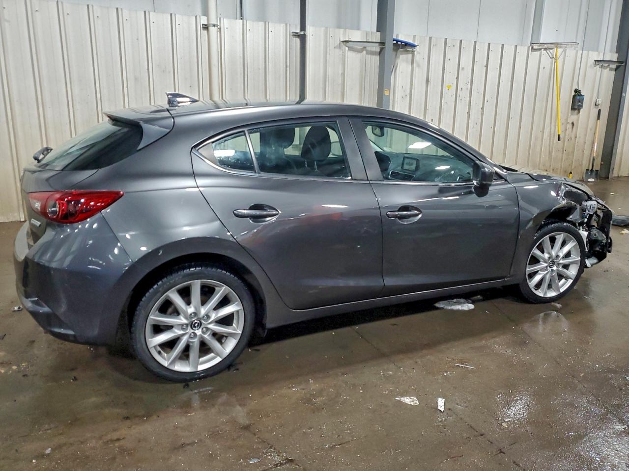 2017 MAZDA 3 GRAND TOURING photo 3