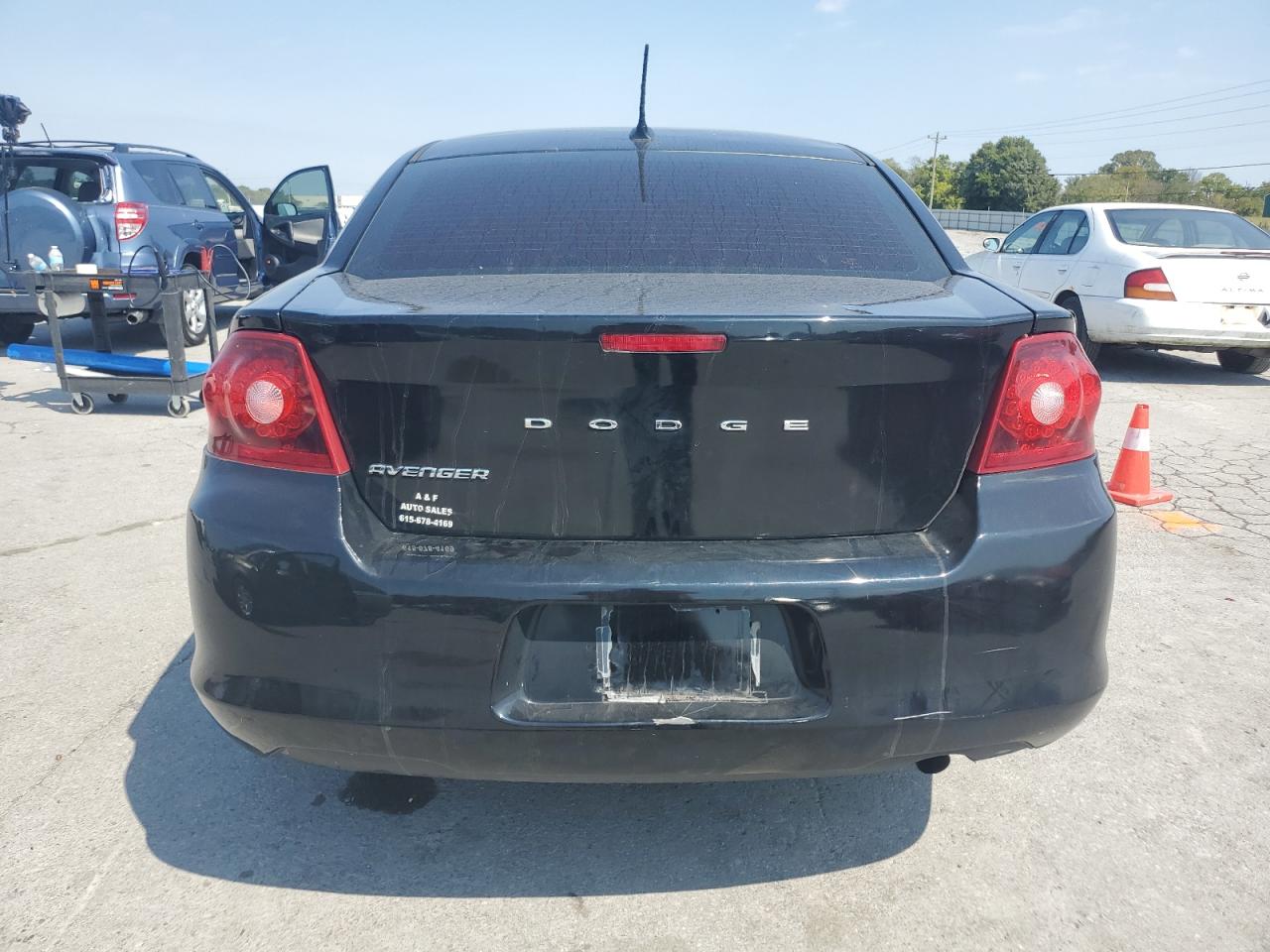 2014 DODGE AVENGER SE photo 6