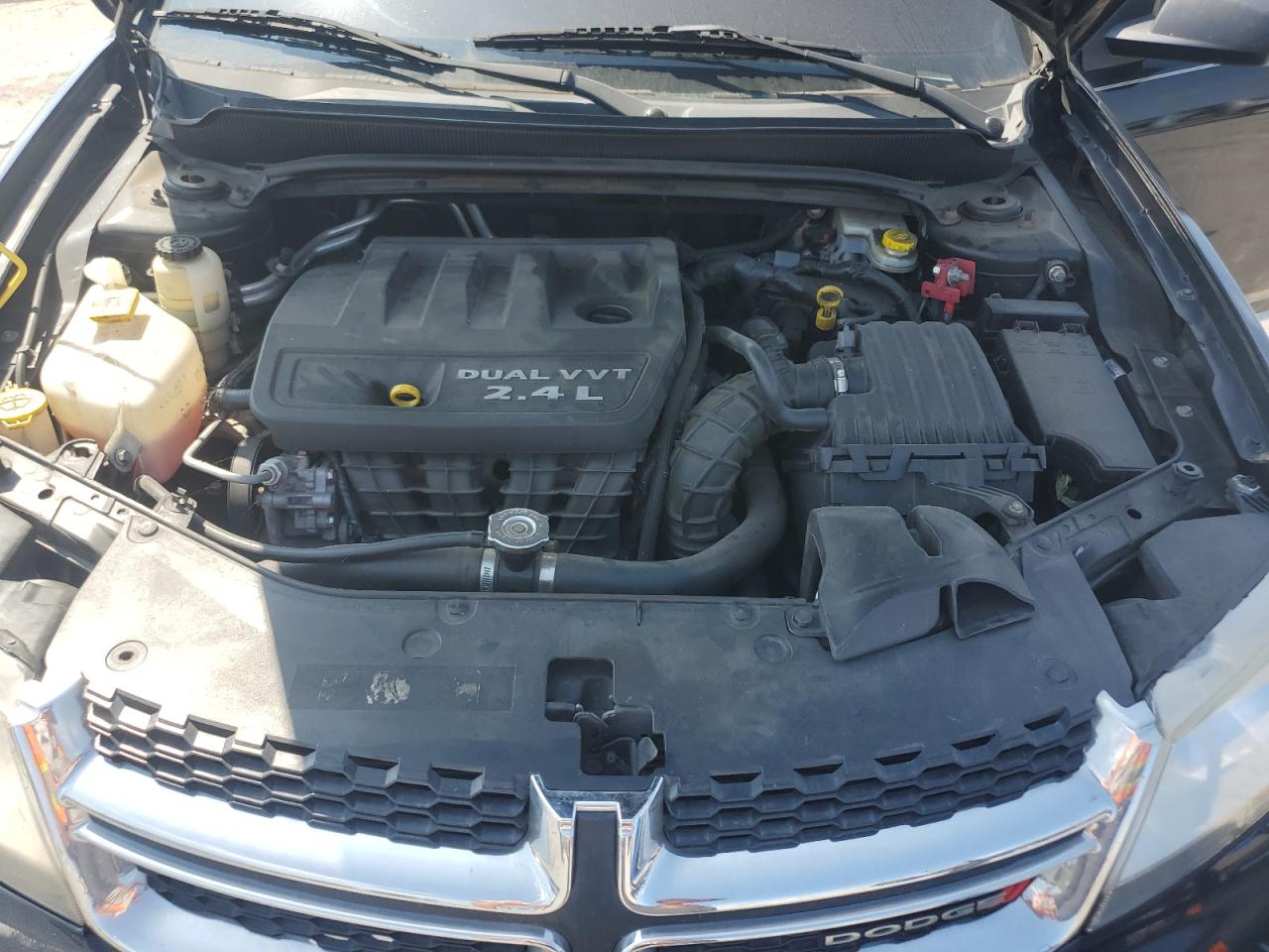 2014 DODGE AVENGER SE photo 11