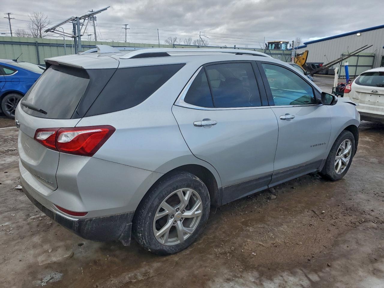 2020 CHEVROLET EQUINOX PREMIER photo 3