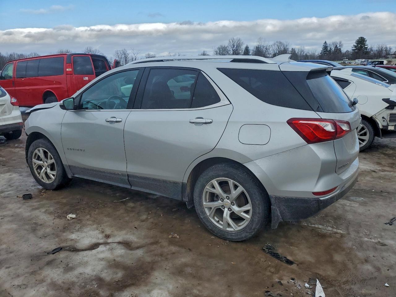 2020 CHEVROLET EQUINOX PREMIER photo 2