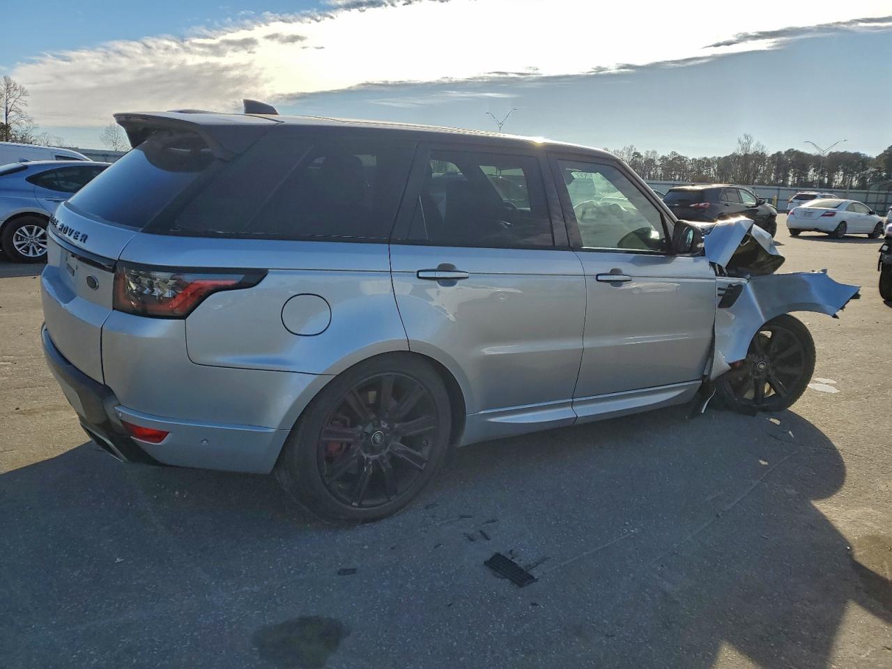 2020 LAND ROVER RANGE ROVER SPORT HST photo 5