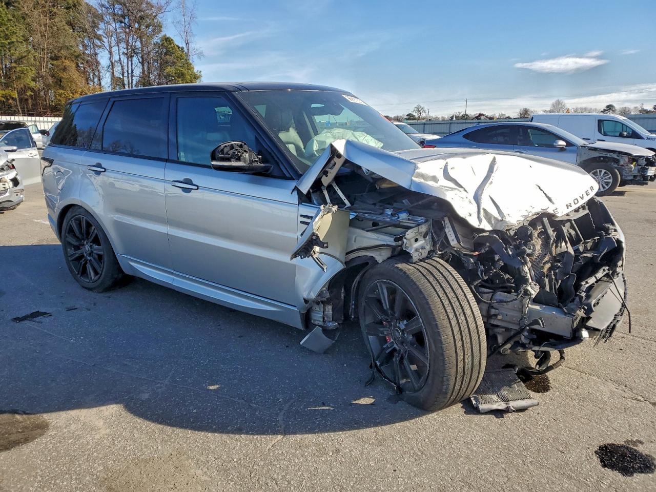 2020 LAND ROVER RANGE ROVER SPORT HST photo 7