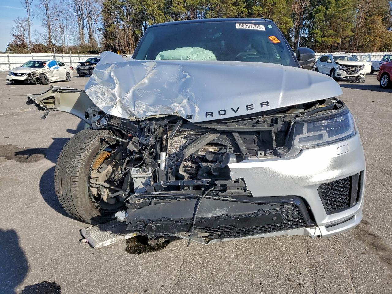 2020 LAND ROVER RANGE ROVER SPORT HST photo 9