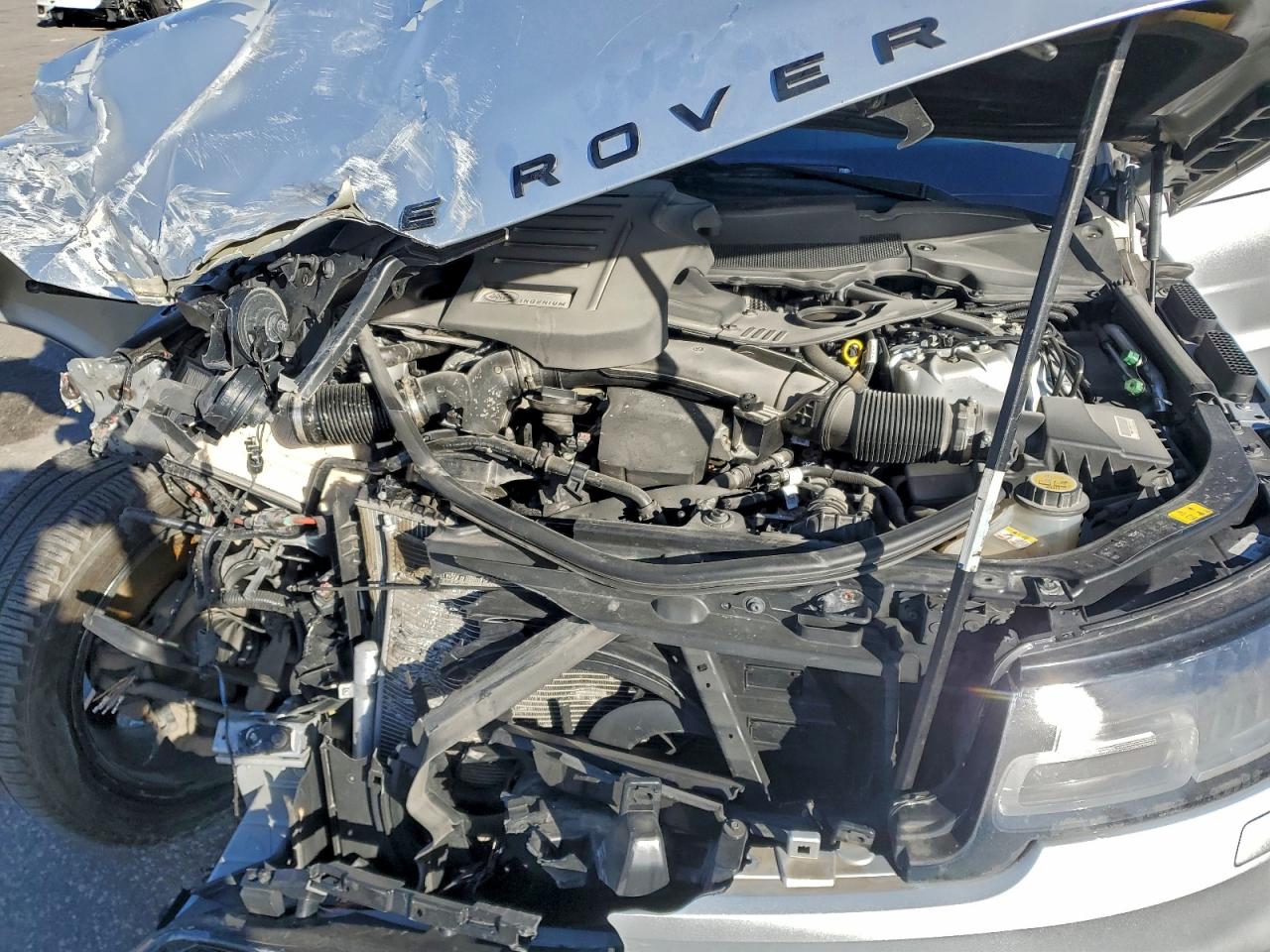 2020 LAND ROVER RANGE ROVER SPORT HST photo 23