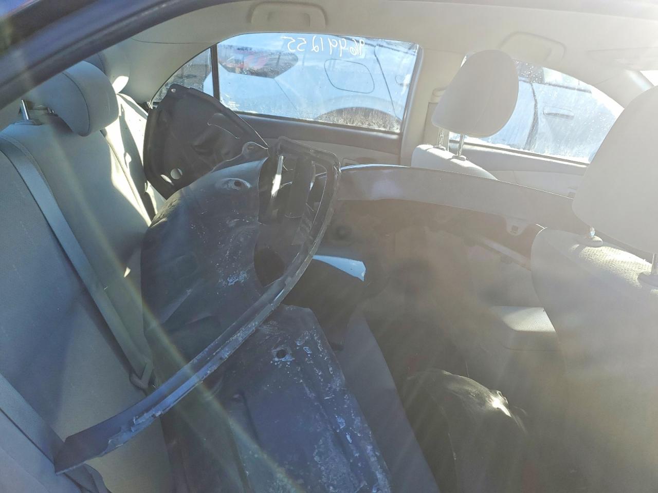 2013 TOYOTA COROLLA BASE photo 10