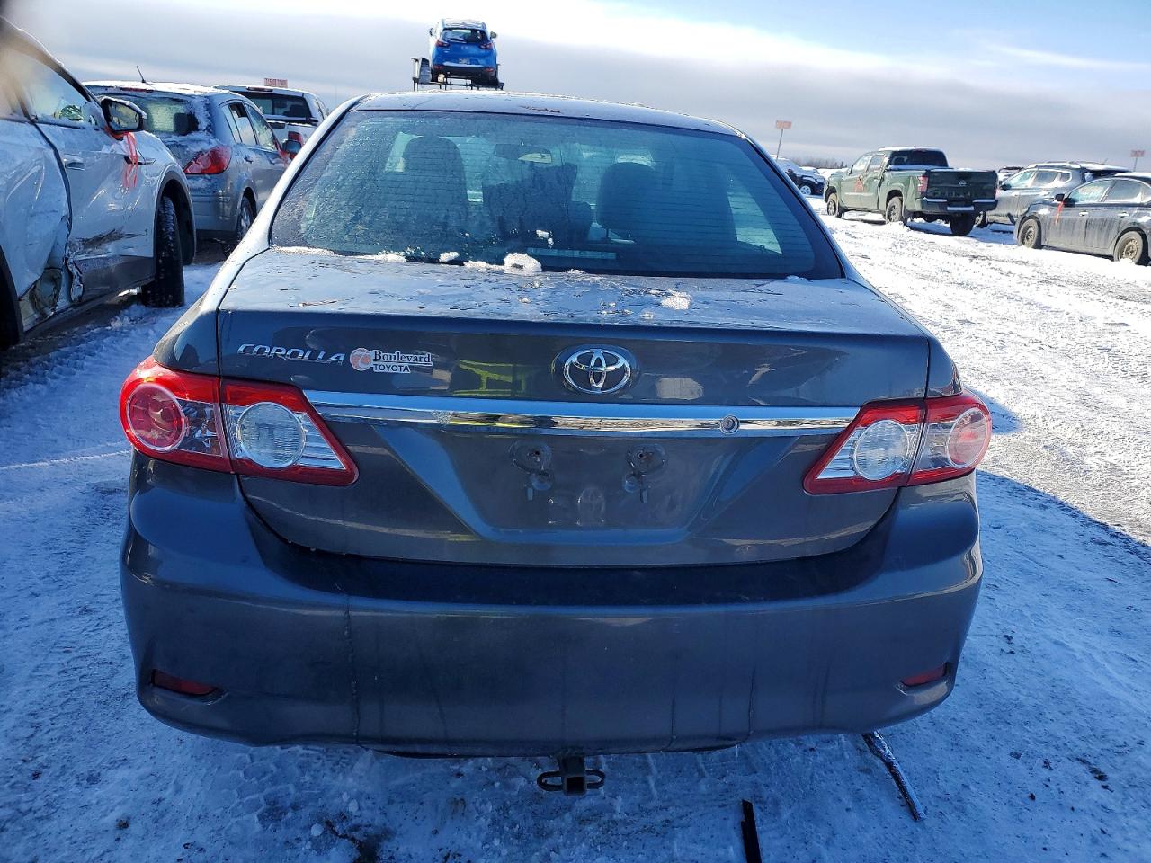2013 TOYOTA COROLLA BASE photo 6