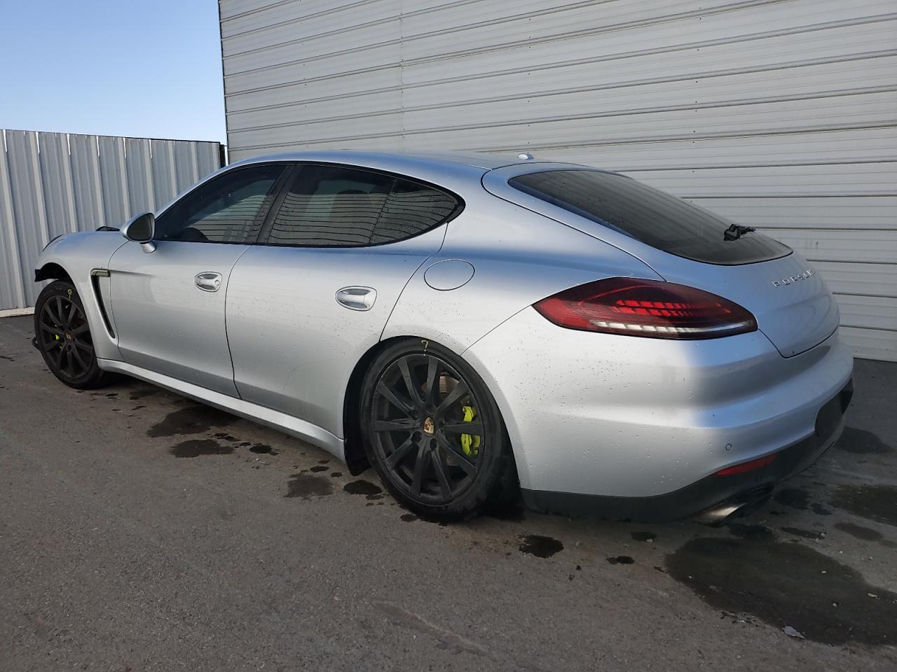 2015 PORSCHE PANAMERA SE HYBRID photo 3