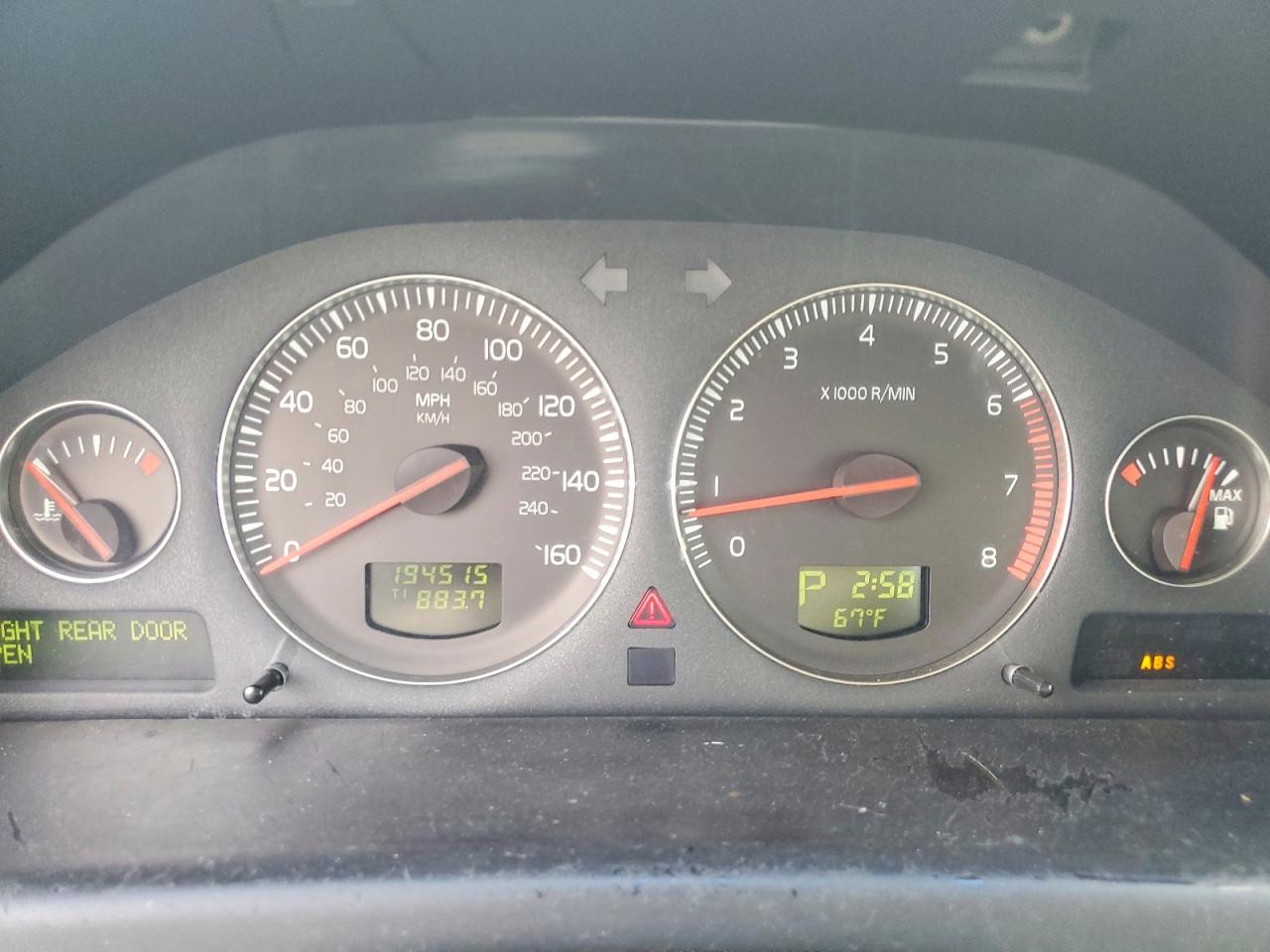 2005 VOLVO S80 2.5T photo 17