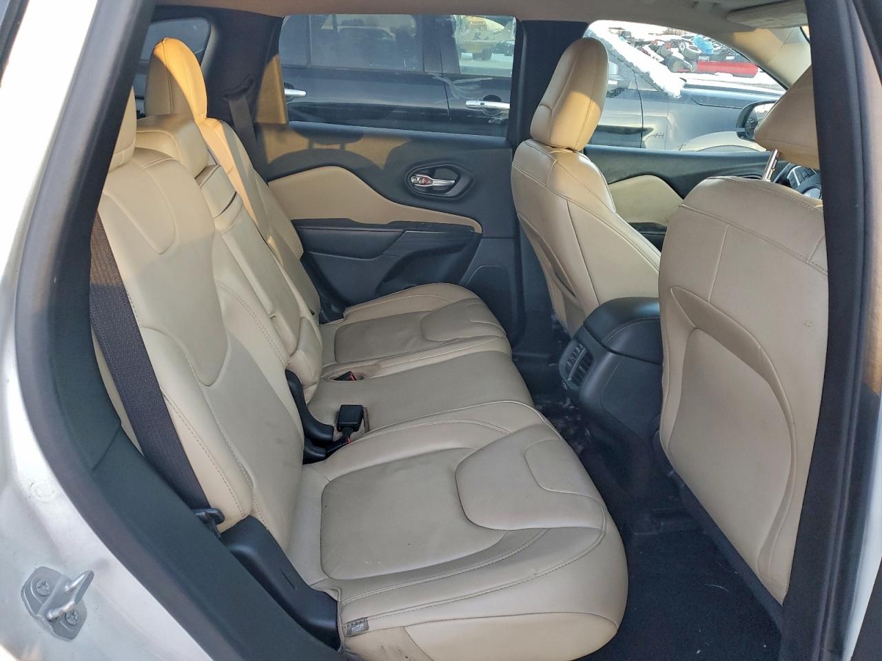2015 JEEP CHEROKEE LIMITED photo 11