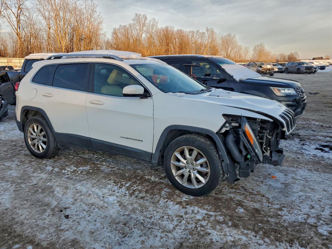 2015 JEEP CHEROKEE LIMITED photo 4