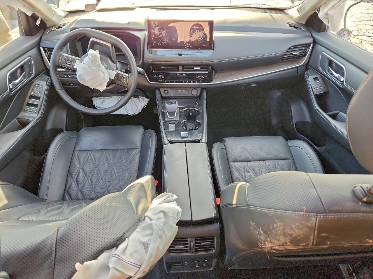 2025 NISSAN ROGUE PLATINUM photo 8