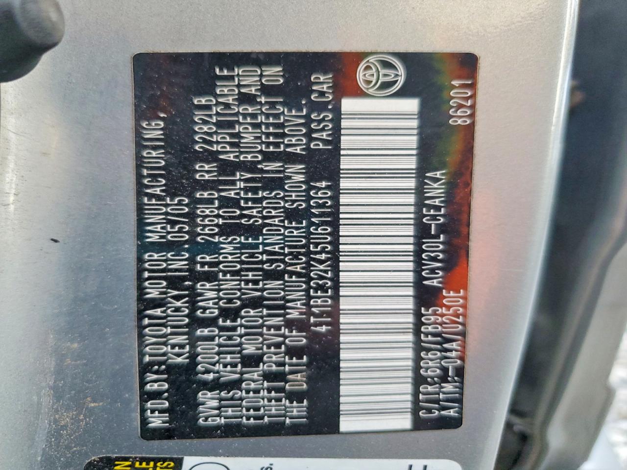 2005 TOYOTA CAMRY LE photo 12