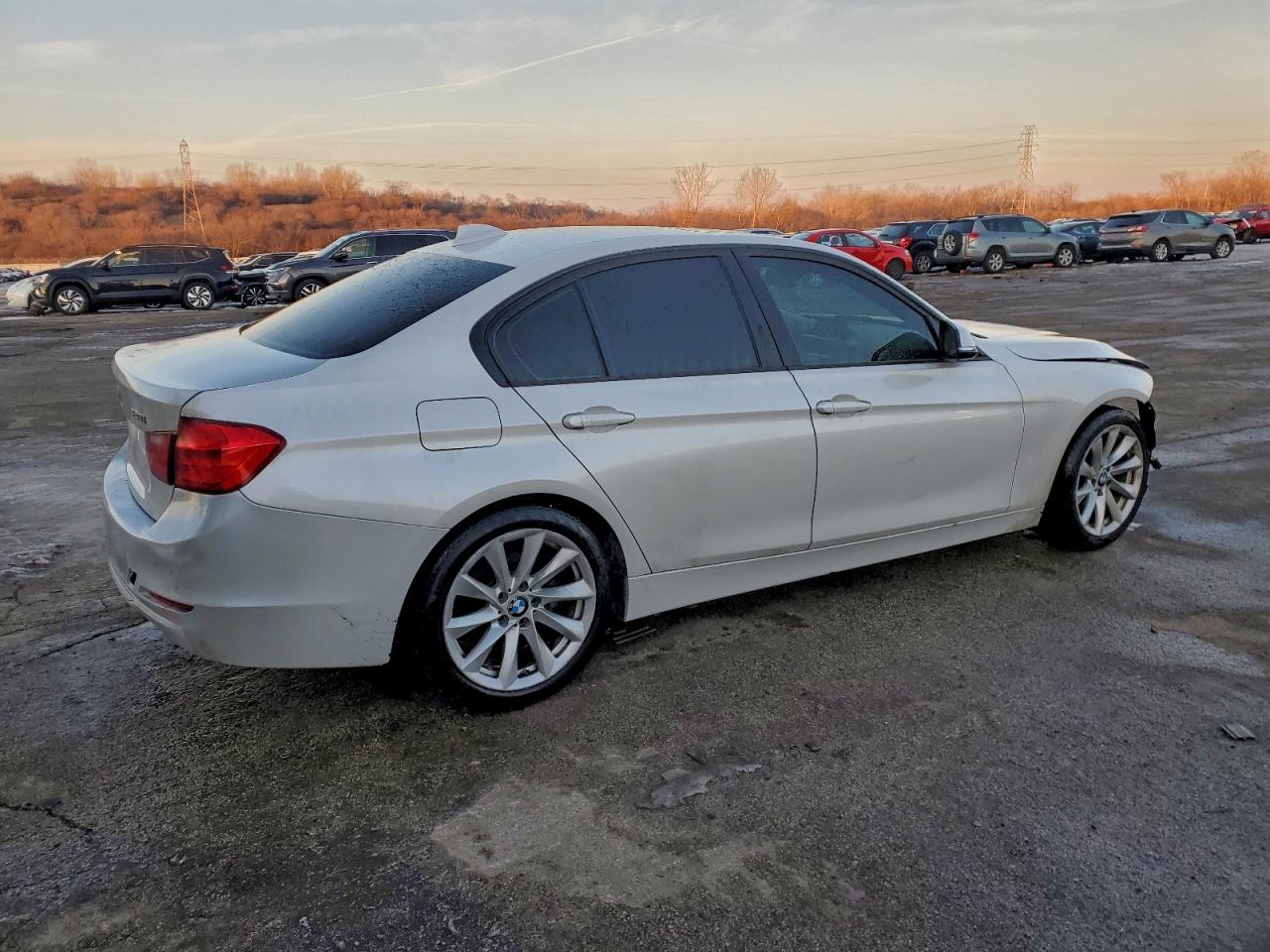 2013 BMW 328 I photo 3