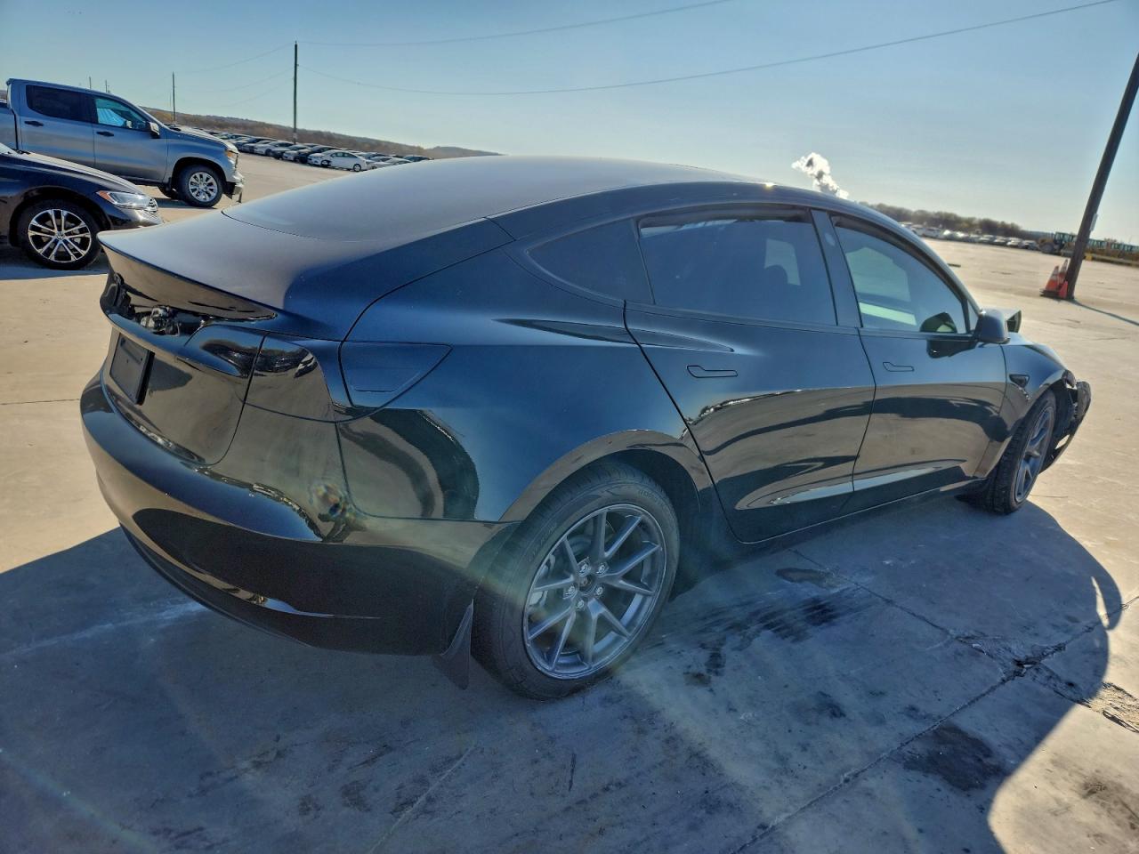 2023 TESLA MODEL 3 photo 3