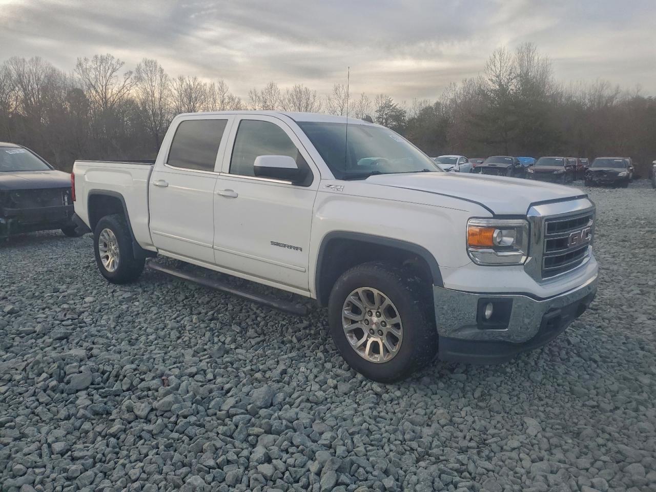 2014 GMC SIERRA K1500 SLE photo 10