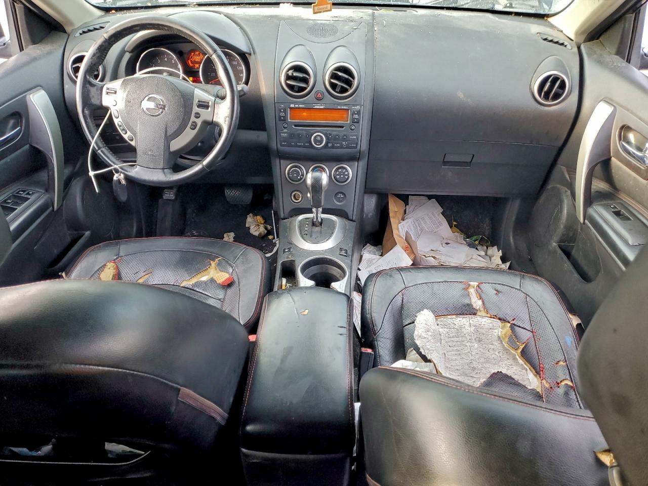 2010 NISSAN ROGUE S photo 8