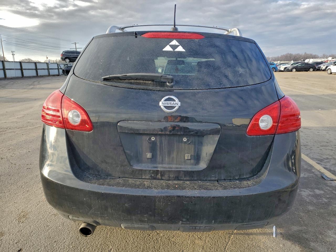 2010 NISSAN ROGUE S photo 6