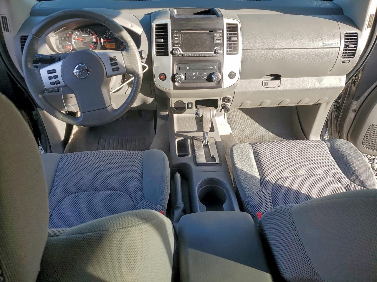 2017 NISSAN FRONTIER S photo 8