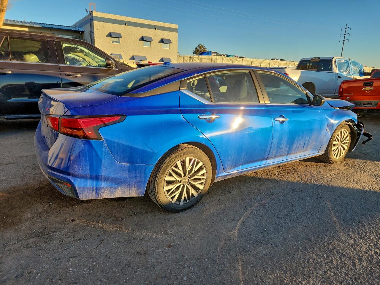 2025 NISSAN ALTIMA SV photo 5