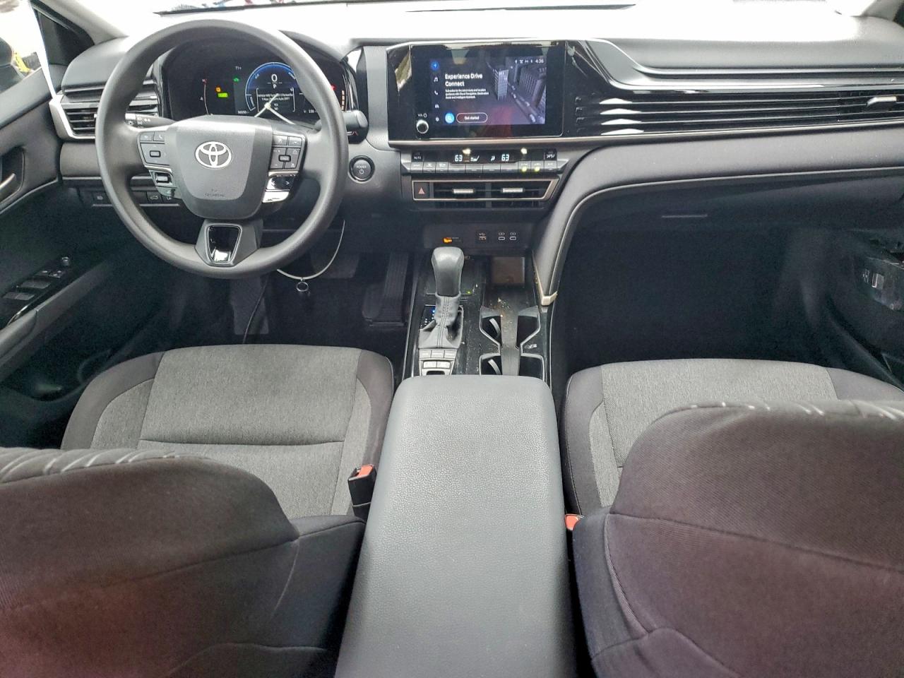 2025 TOYOTA CAMRY XSE photo 8