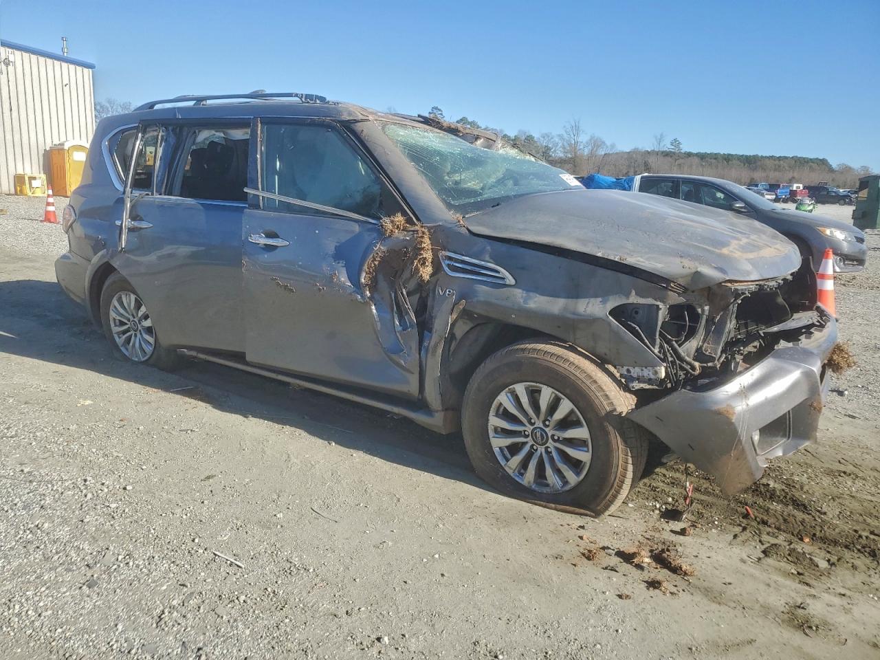 2020 NISSAN ARMADA SV photo 4