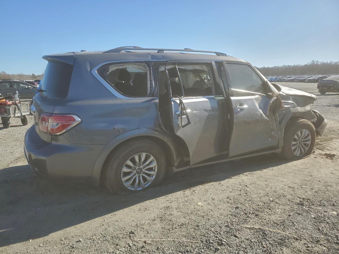 2020 NISSAN ARMADA SV photo 3