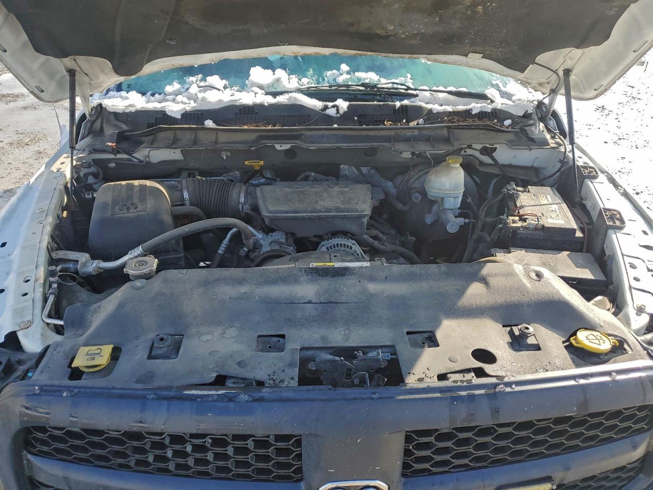 2013 RAM 1500 ST photo 21
