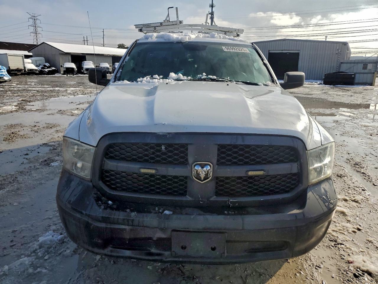 2013 RAM 1500 ST photo 9