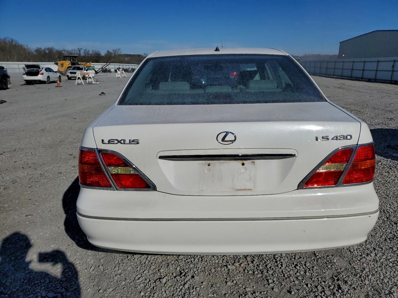 2002 LEXUS LS 430 photo 6